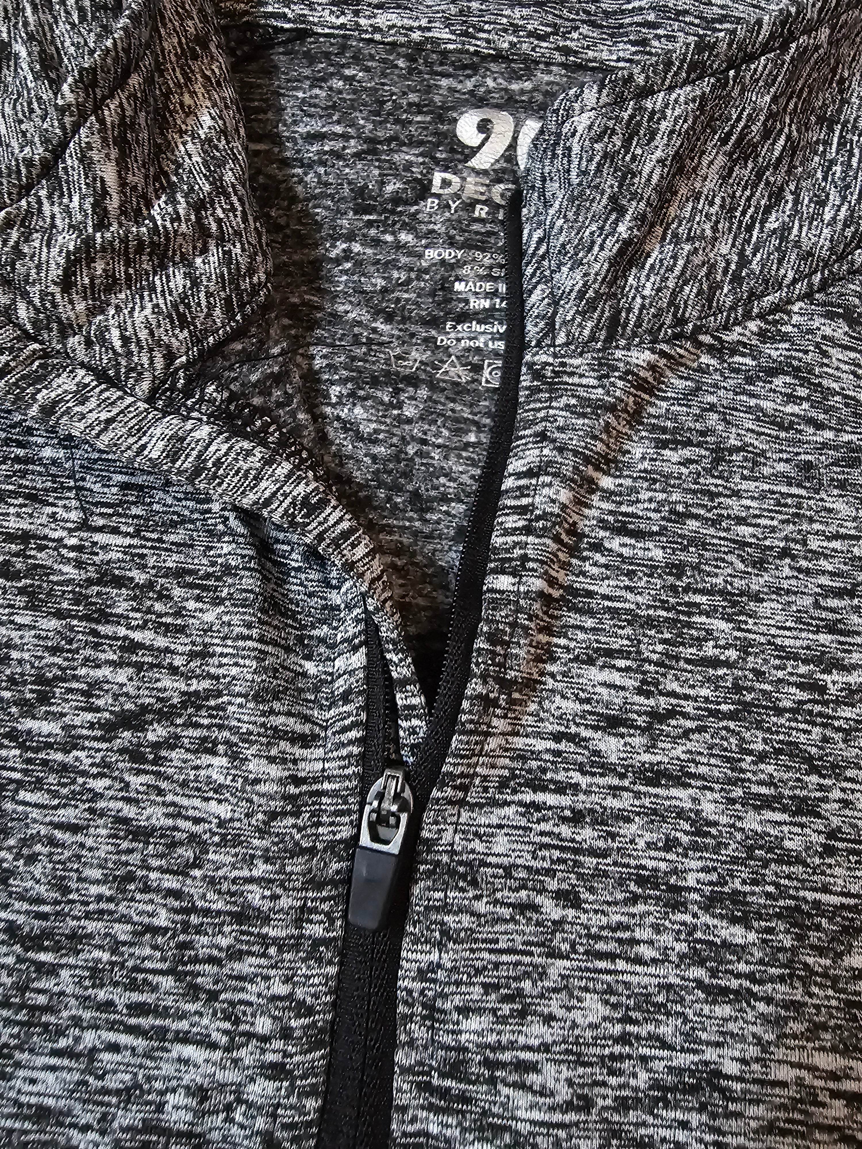 Polera Performance 90 Degree – Half Zip Gris Space🇺🇸