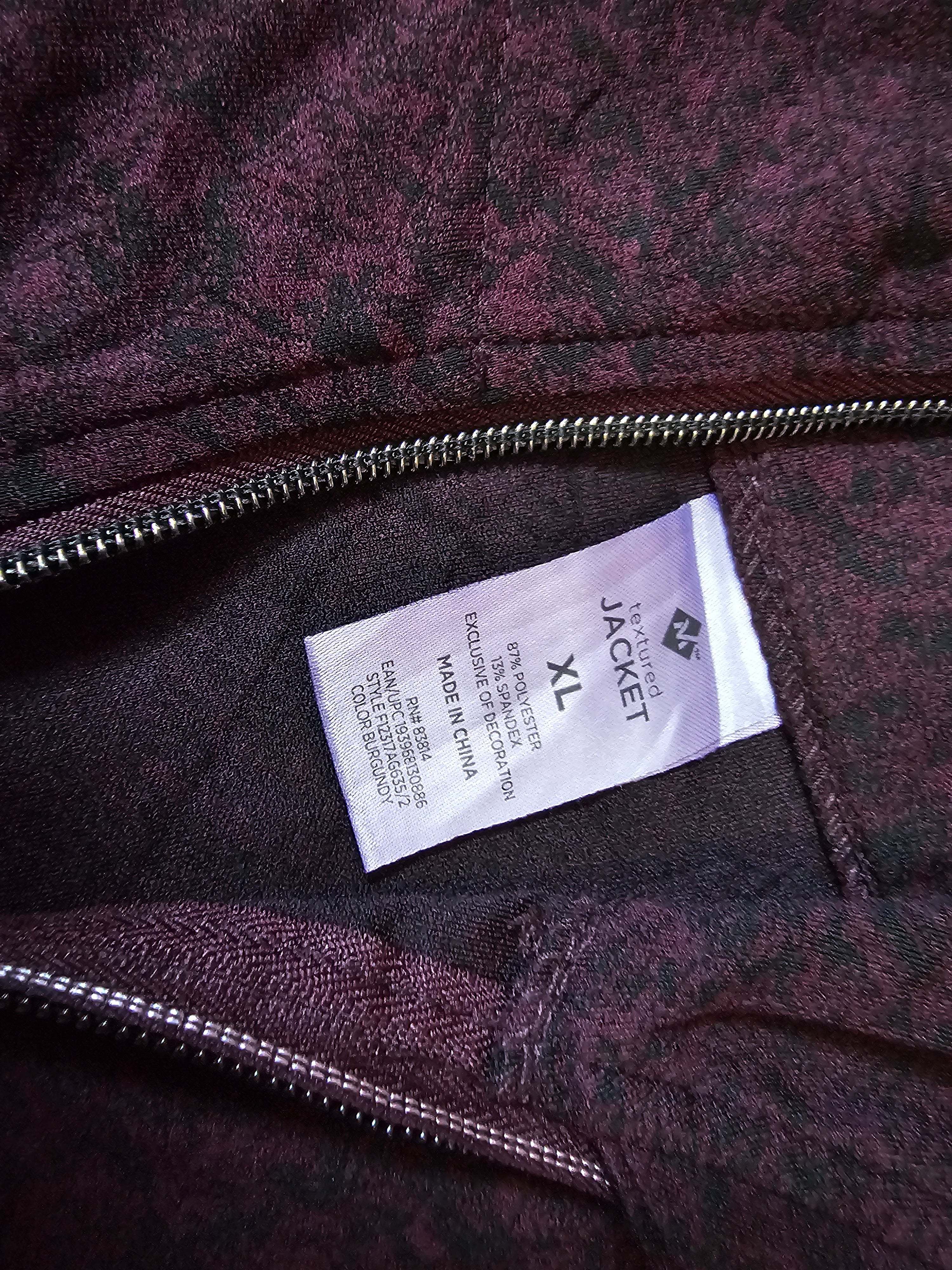 Casaca Premium Athleta – Textura Mármol Vino – Full Zip
