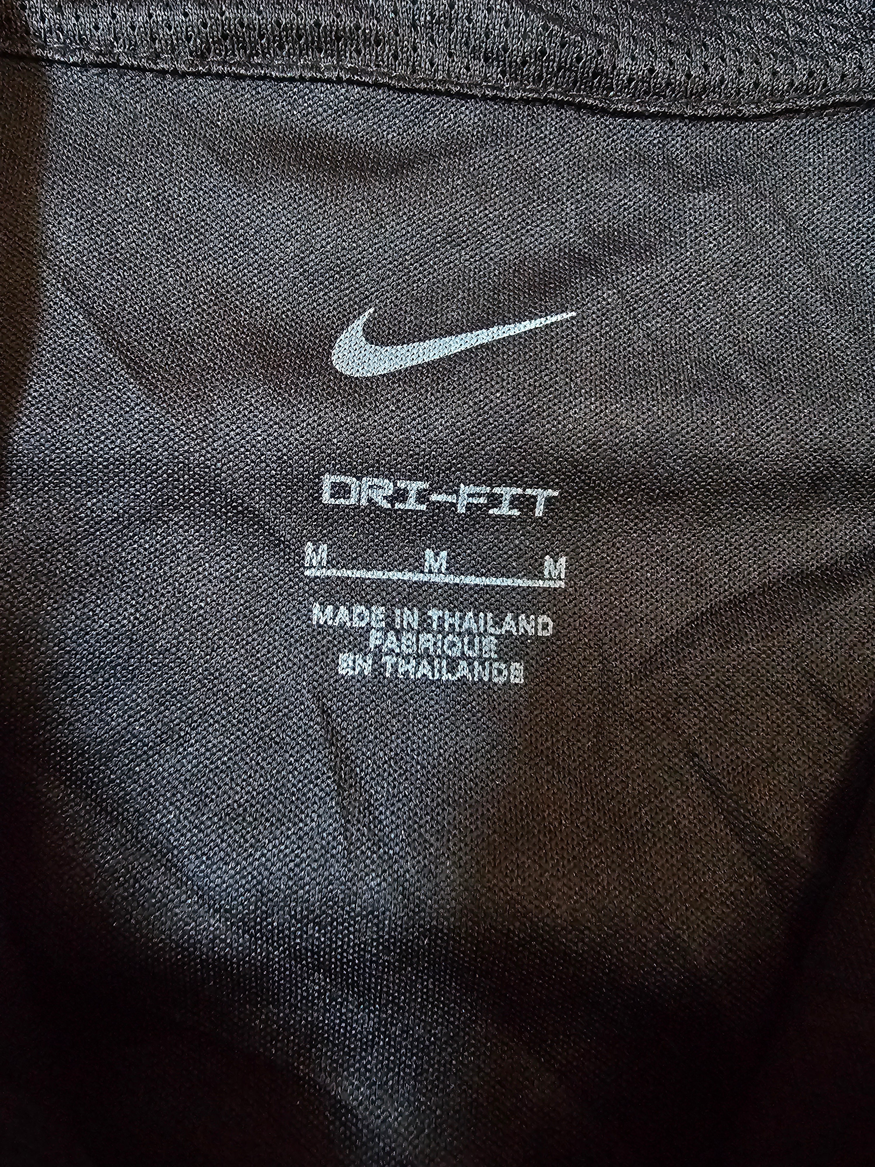 Casaca Nike Dri-FIT Performance – Edición Girls Soccer – Negro/Blanco