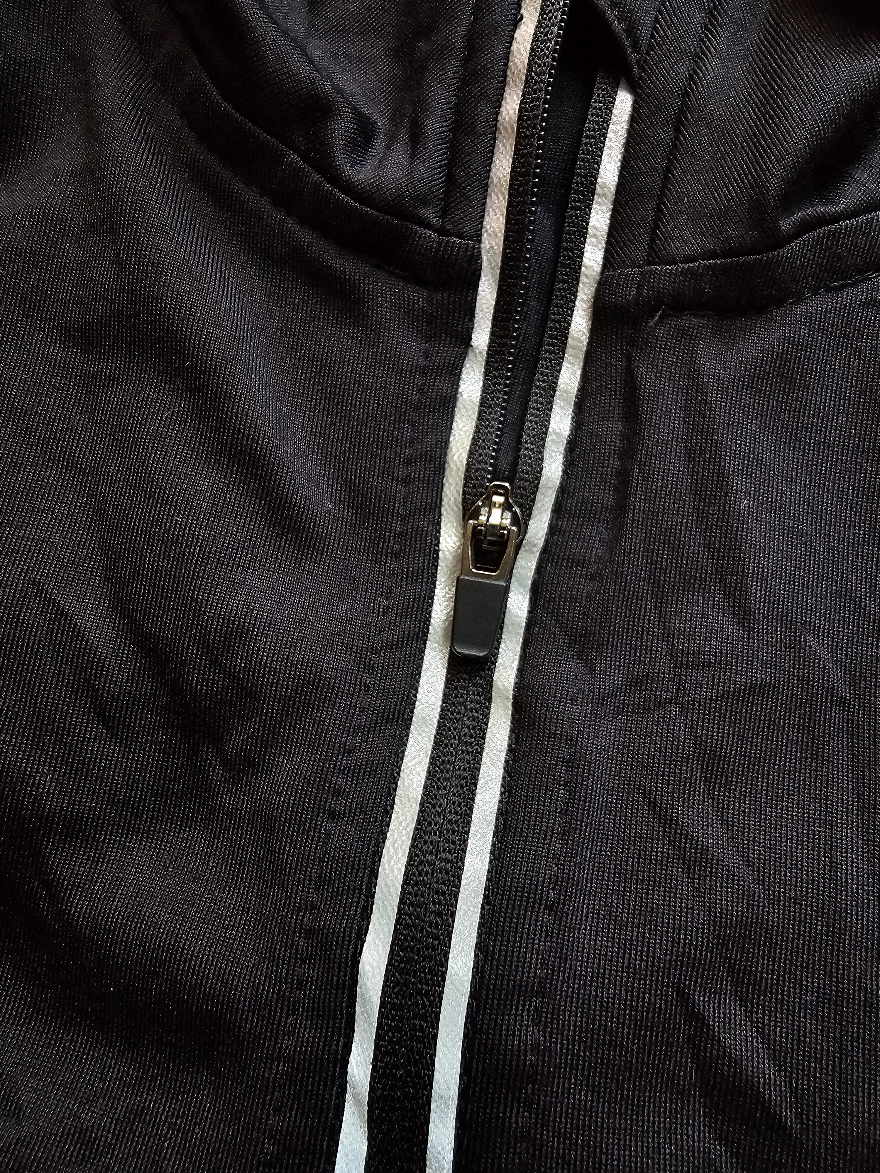 Polera Deportiva Black Tech - Half Zip